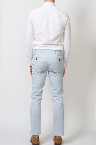 The Medium Weight Chino in Light Blue