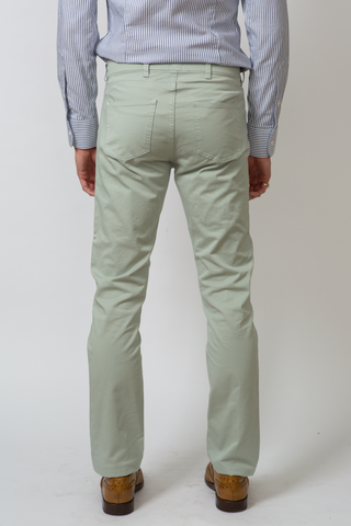 The Medium Weight 5-Pocket in Pale Green