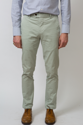 The Medium Weight Chino  Decent Apparel Pale Green  